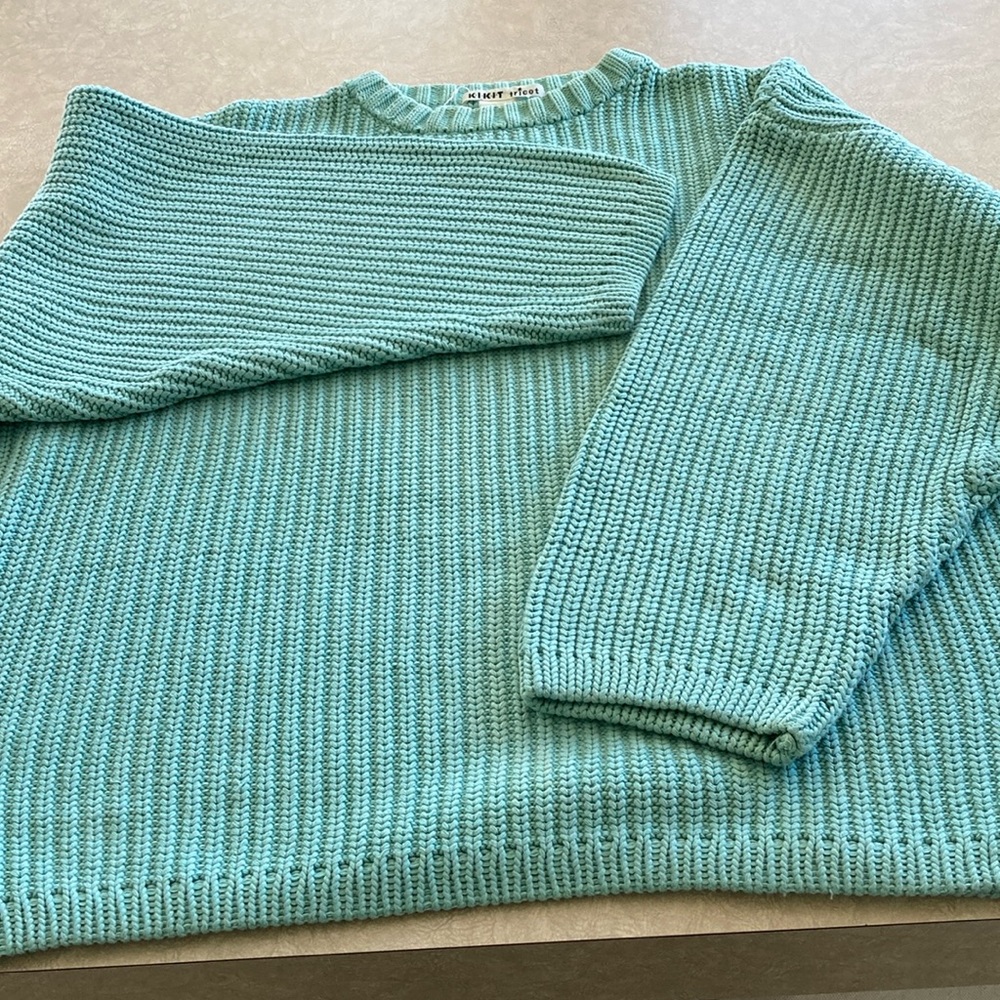 Woman’s Oversized Cotton Sweater, Size M